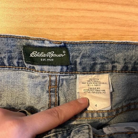 VINTAGE Eddie Bauer Cut off High Rise Jean Shorts Size 2 - Picture 3 of 5